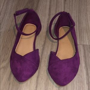 Suede Little Girls Shoe